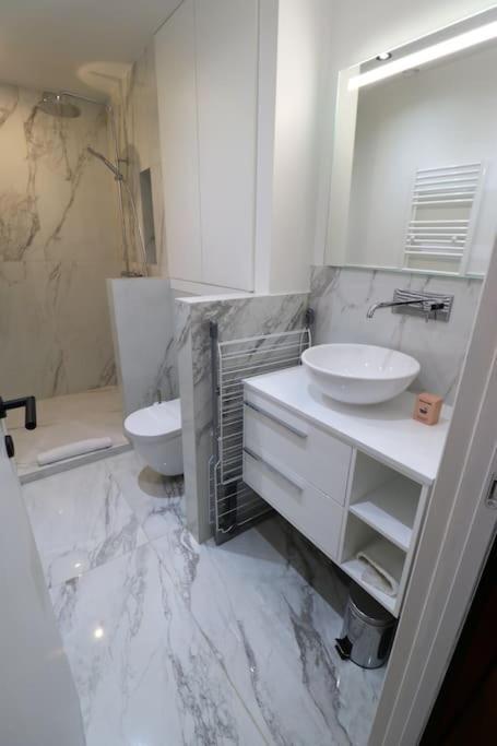 Neuf & Cosy - 2 Chambres - 11E Paris Ngoại thất bức ảnh